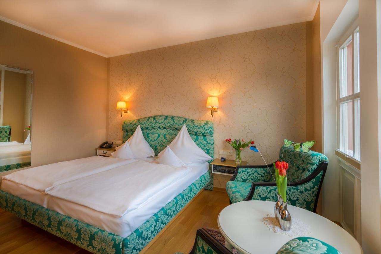 Schlosshotel Kurfuerstliches Amtshaus Dauner Burg 외부 사진