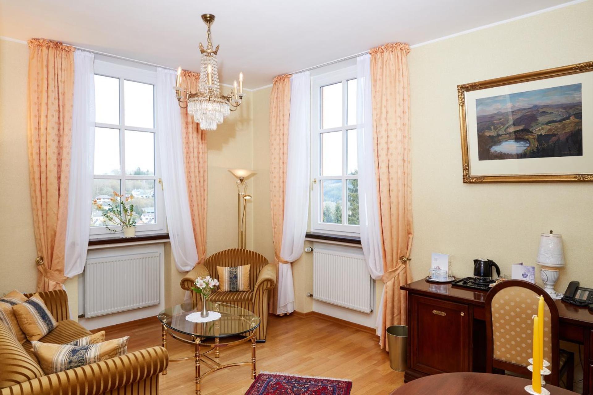 Schlosshotel Kurfuerstliches Amtshaus Dauner Burg 외부 사진
